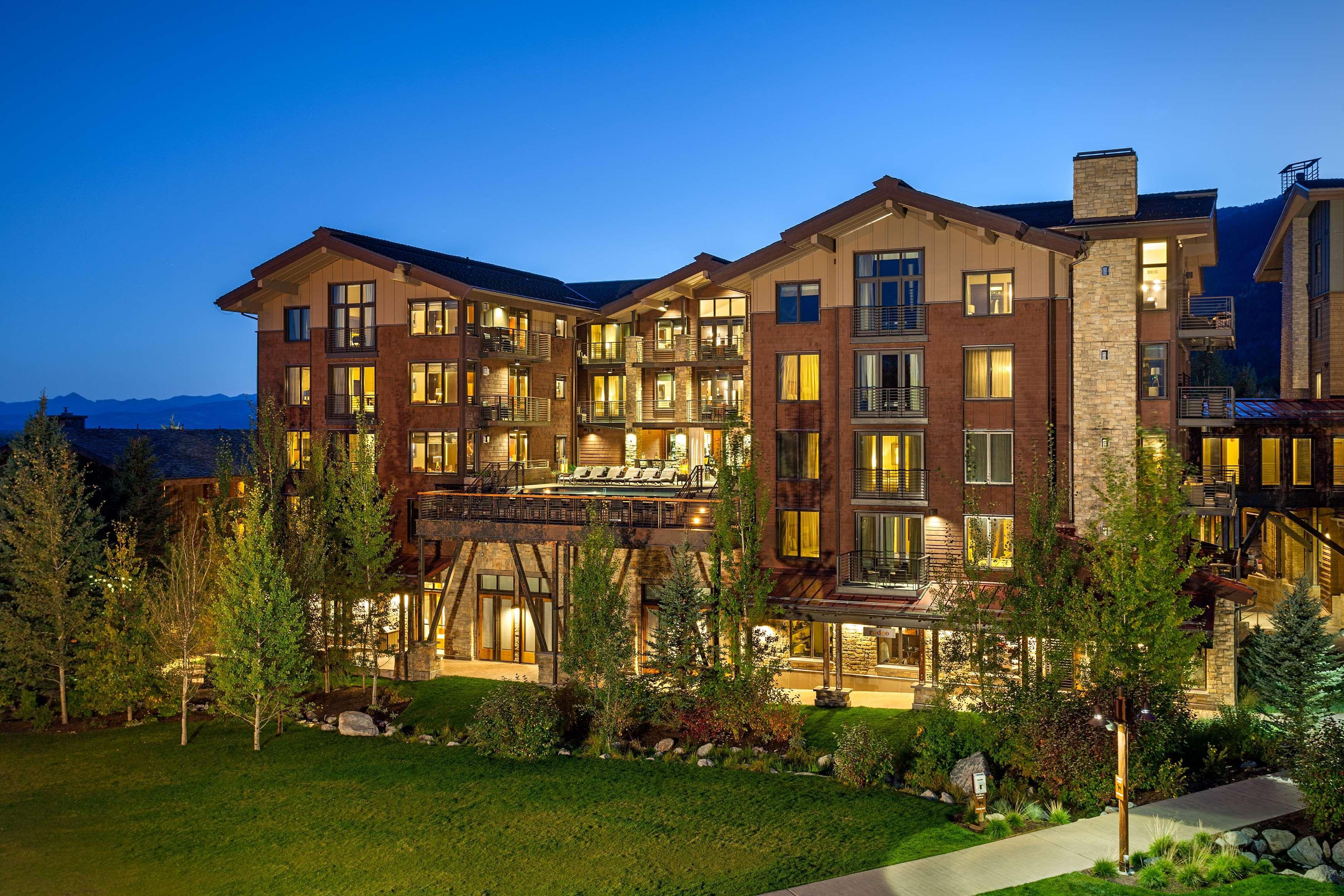 Hotel Terra Jackson Hole, A Noble House Resort Teton Village Exterior photo