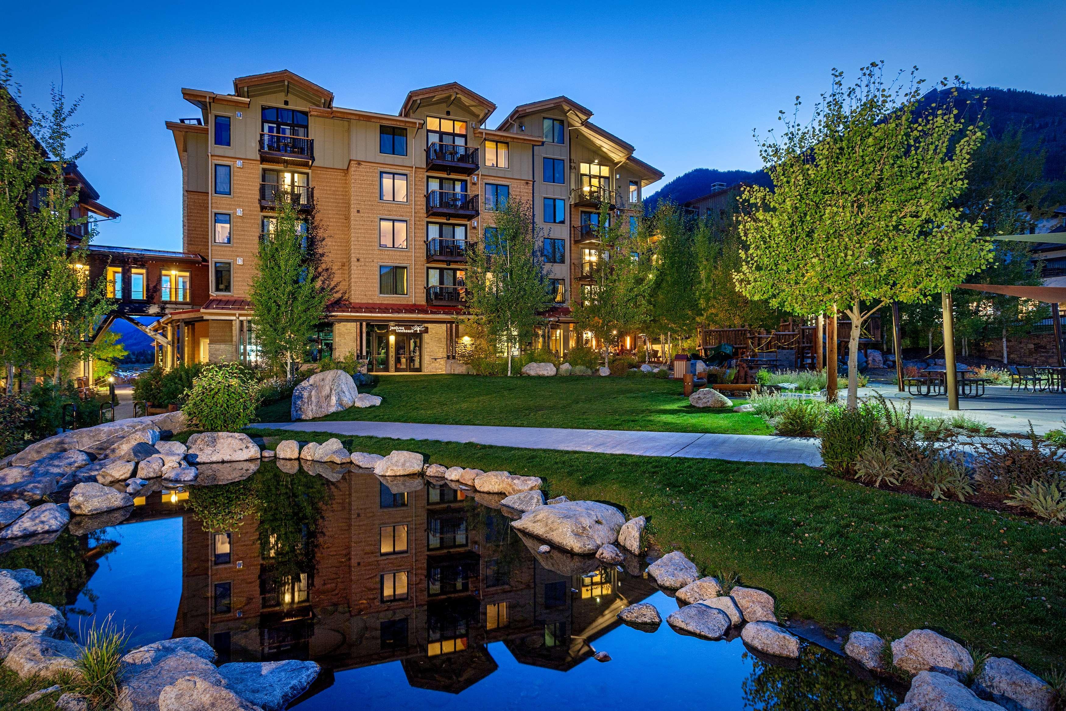 Hotel Terra Jackson Hole, A Noble House Resort Teton Village Exterior photo